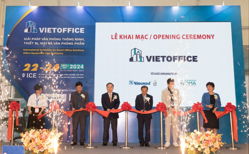 Khai mạc Triển lãm văn phòng phẩm quốc tế VietOffice 2024 tại Hà Nội