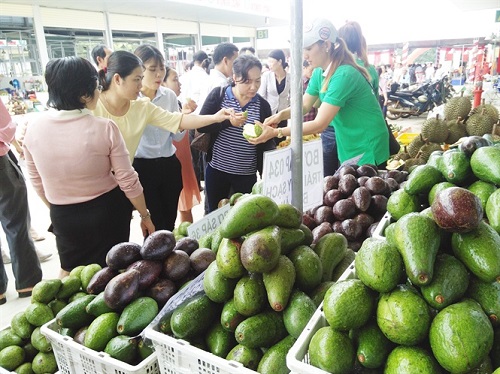 Chợ nông sản thực phẩm Dầu Giây