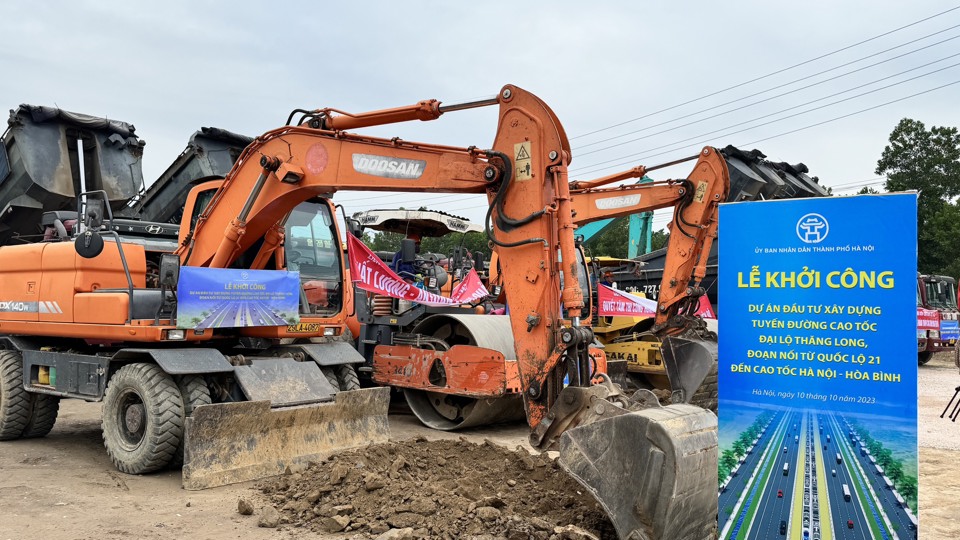 Xây tuyến đường nối Đại lộ Thăng Long đến cao tốc Hòa Lạc - Hòa Bình