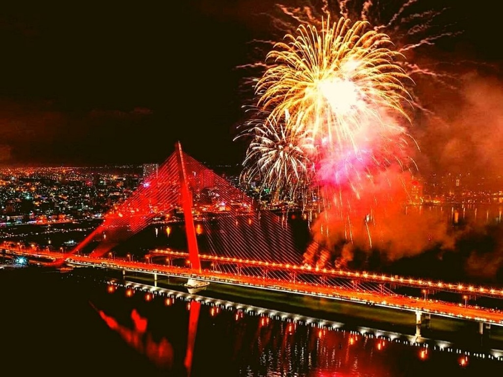 Top 10 Địa Điểm Tuyệt Đẹp Xem Lễ Hội Pháo Hoa Quốc Tế Đà Nẵng 2026 (DIFF 2026)