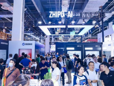 Ứng dụng AI AutoGLM có thể thay người dùng vận hành Smartphone